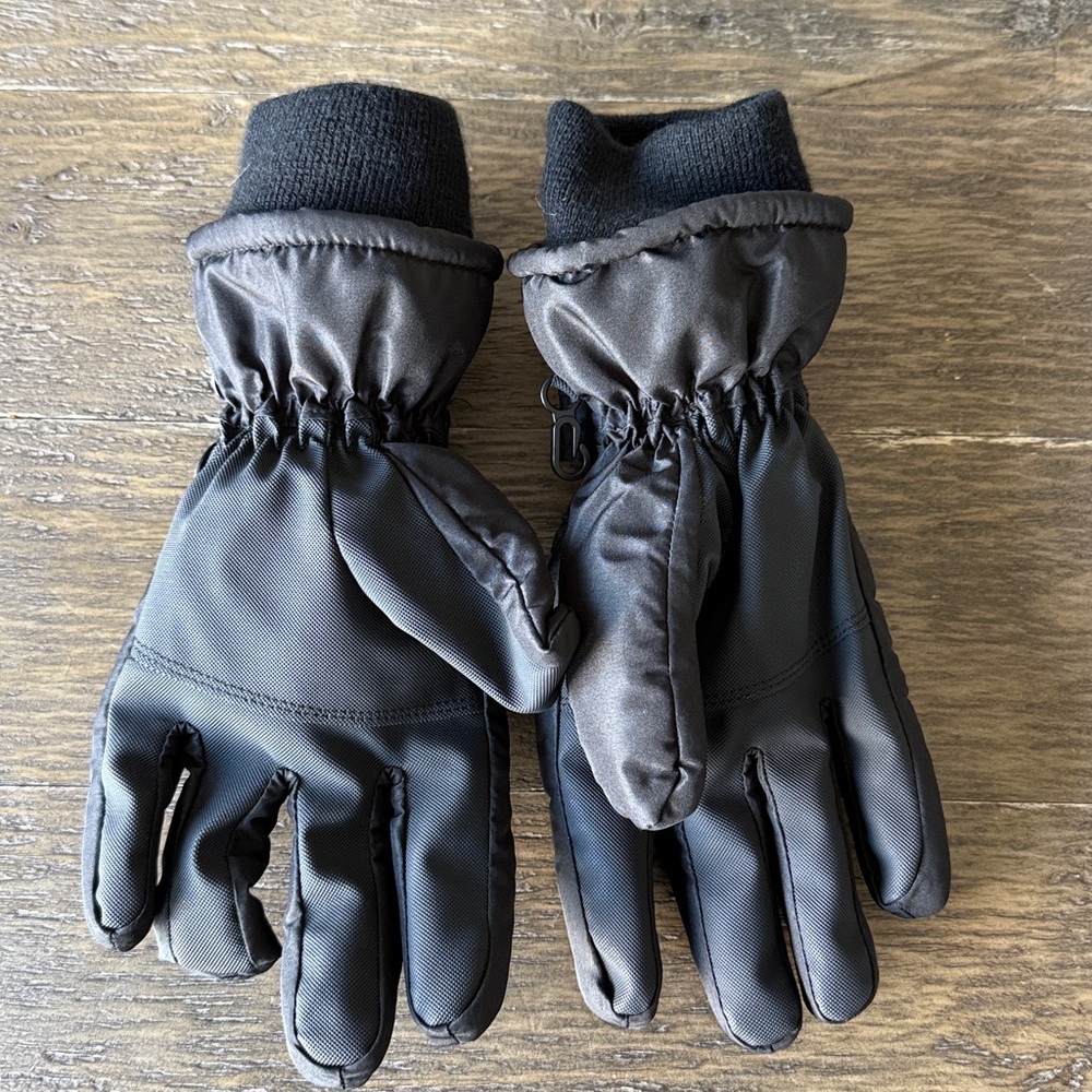 Adult Snow Gloves - Picture 2 of 3